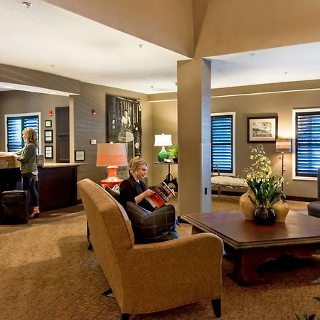 Grandstay Hotel & Suites La Crosse Buitenkant foto