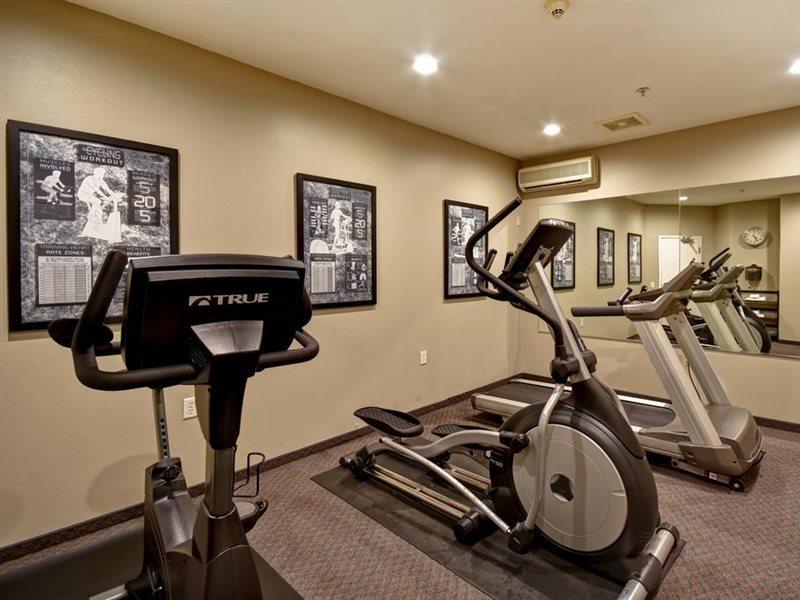 Grandstay Hotel & Suites La Crosse Buitenkant foto