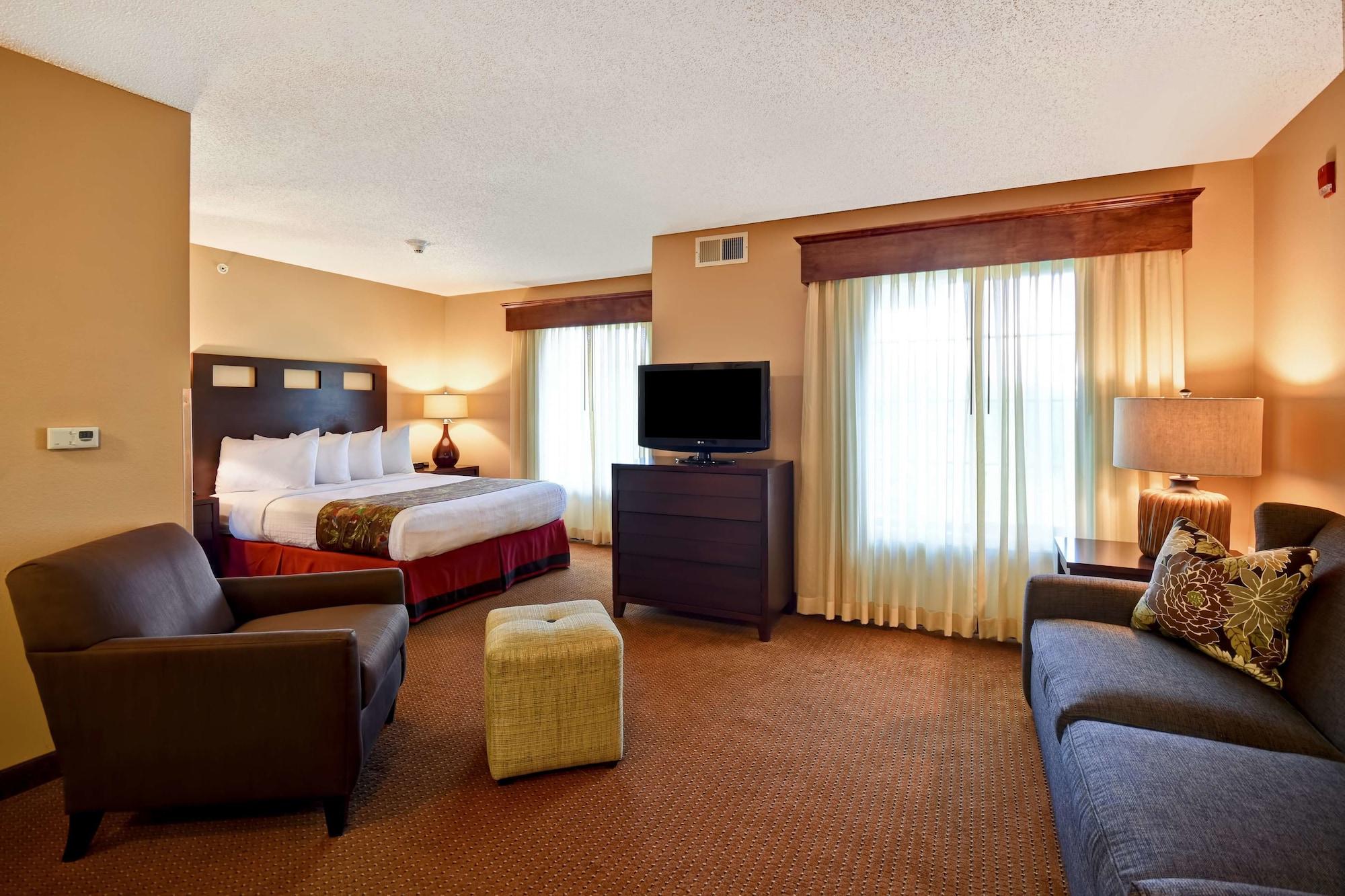 Grandstay Hotel & Suites La Crosse Buitenkant foto