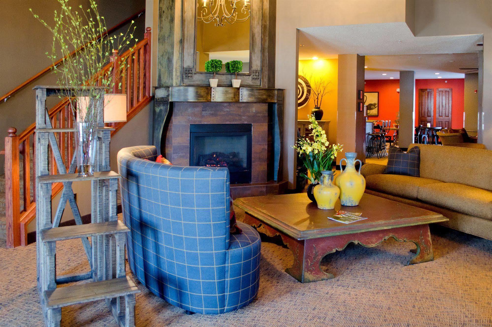 Grandstay Hotel & Suites La Crosse Buitenkant foto